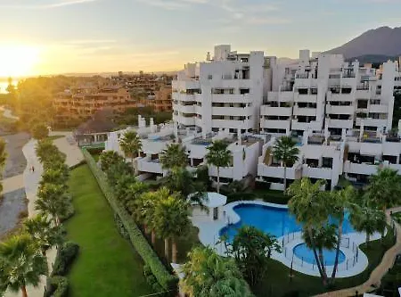 Bahia Boutique Apartment Estepona